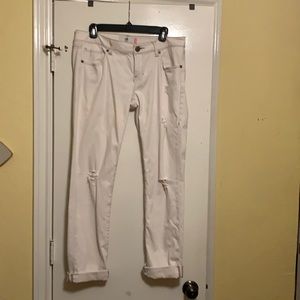 Cabi Ivory Distressed Boyfriend Jeans